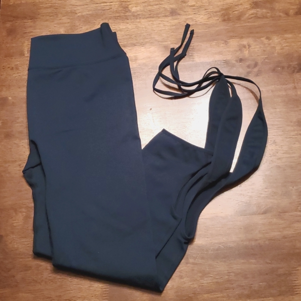 Women's Capri Leggings in Navy